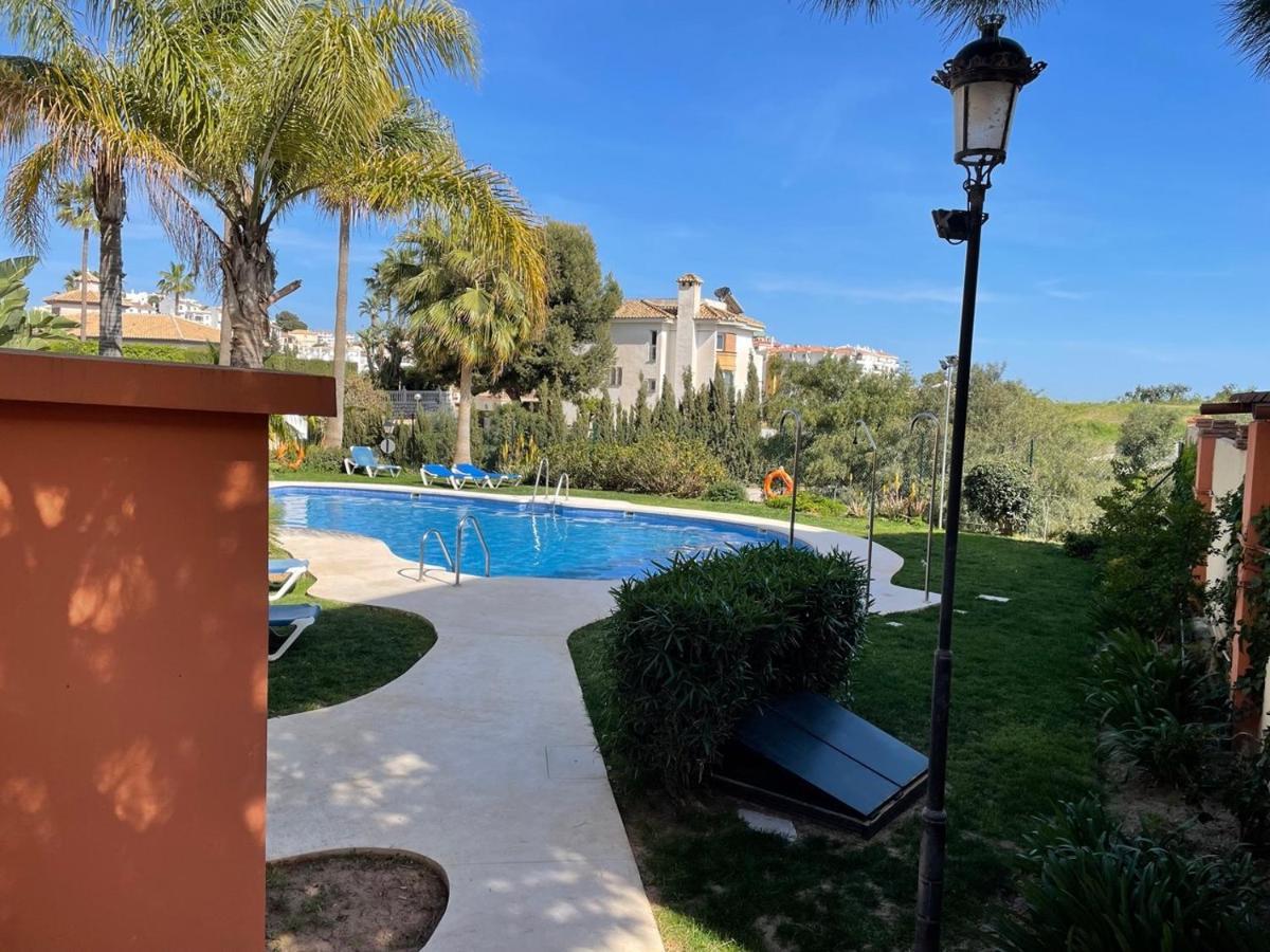 Apartamento en urbanización de Riviera del Sol perfecto para familia Mijas Bagian luar foto